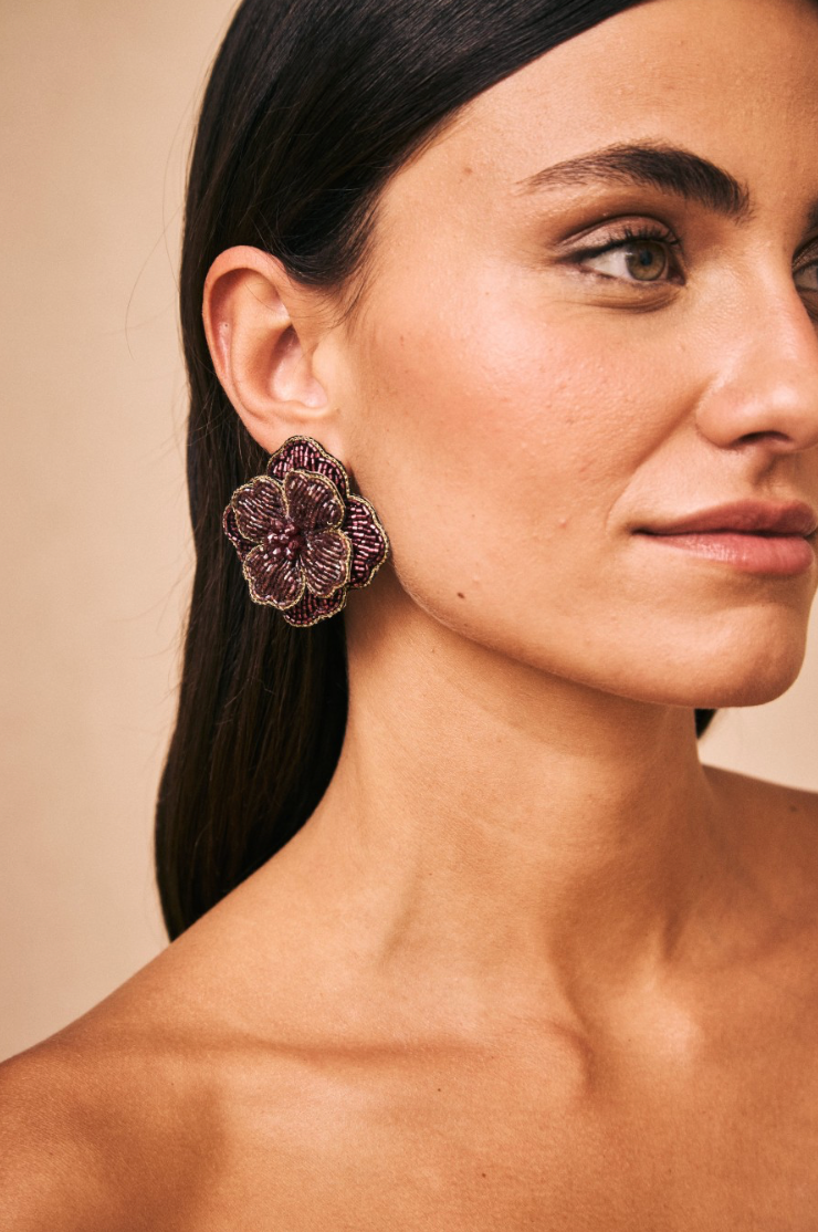 Pendientes cortos gran flor, 2 colores.