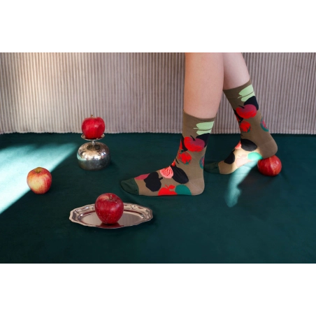 MITJÓ TAUPE APPLE SOCKS