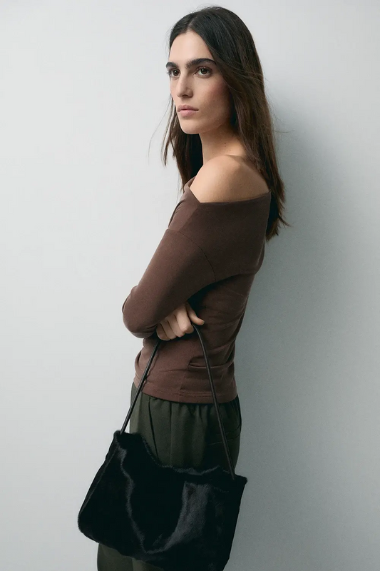 CAMISETA ASIMÉTRICA NICOLE